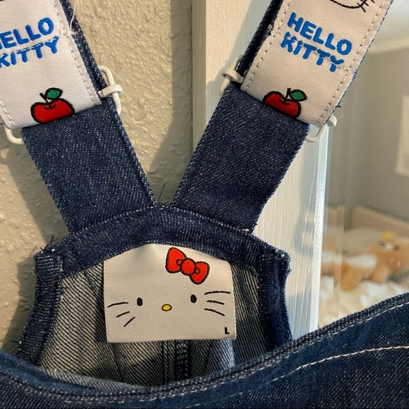 SOLD - Picture 2 of 2